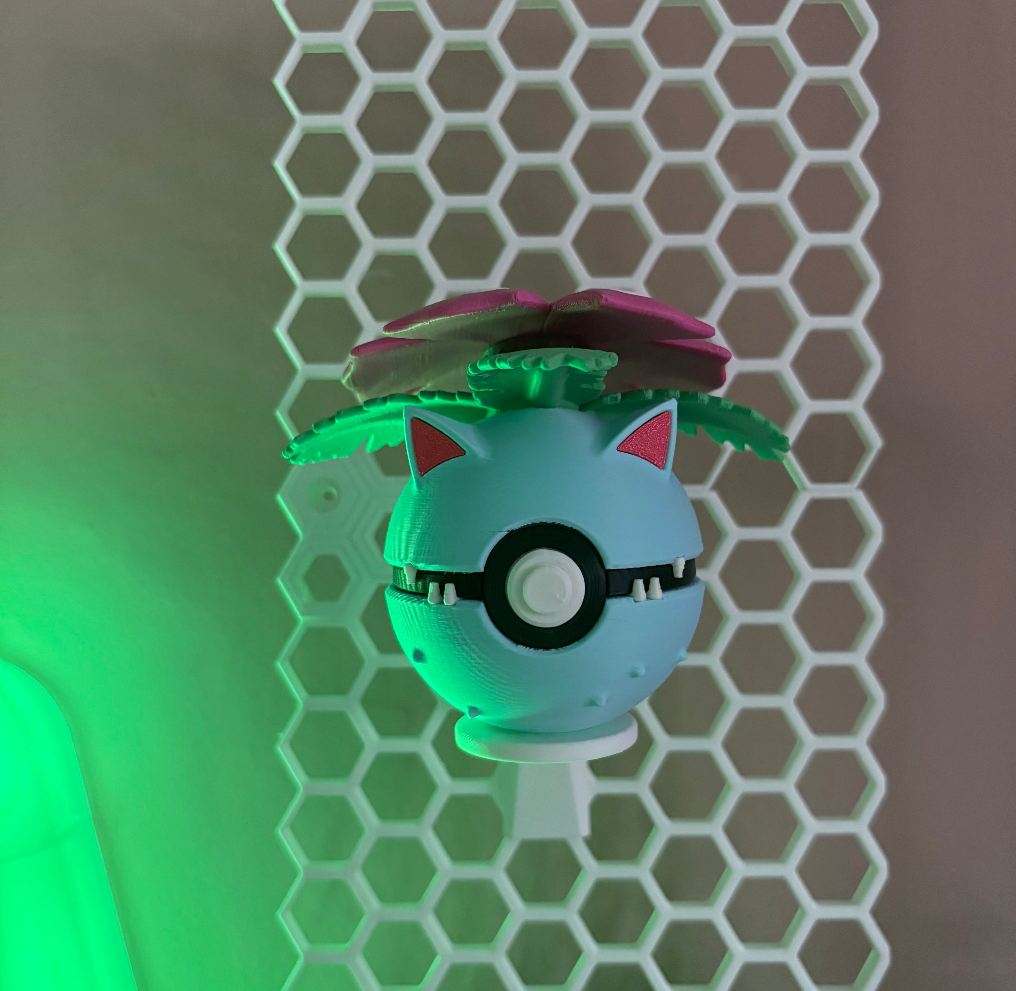 #0003 Venusaur - Character Ball