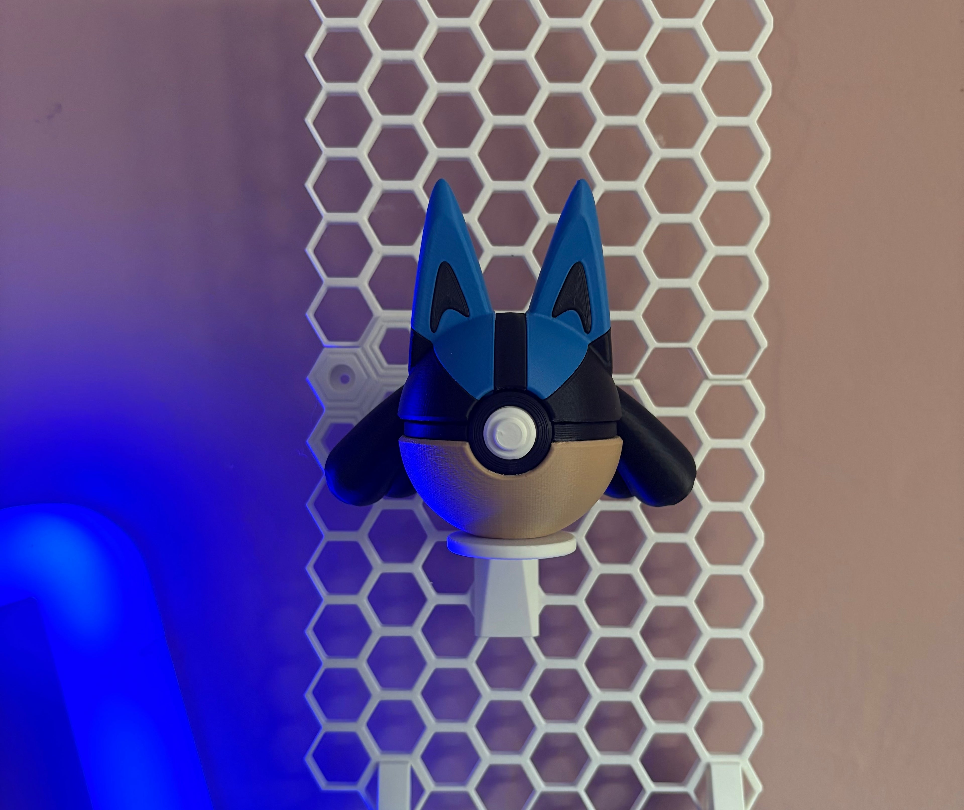 #0448 Lucario - Character Ball