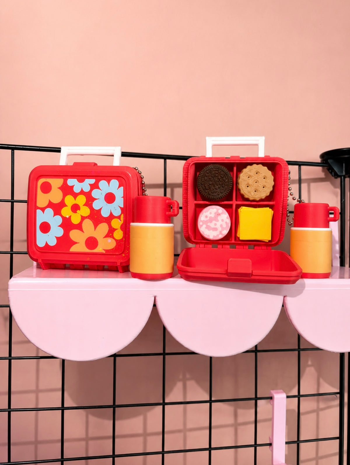 Retro Lunchbox – Foodie Clickers 🕹️🍪