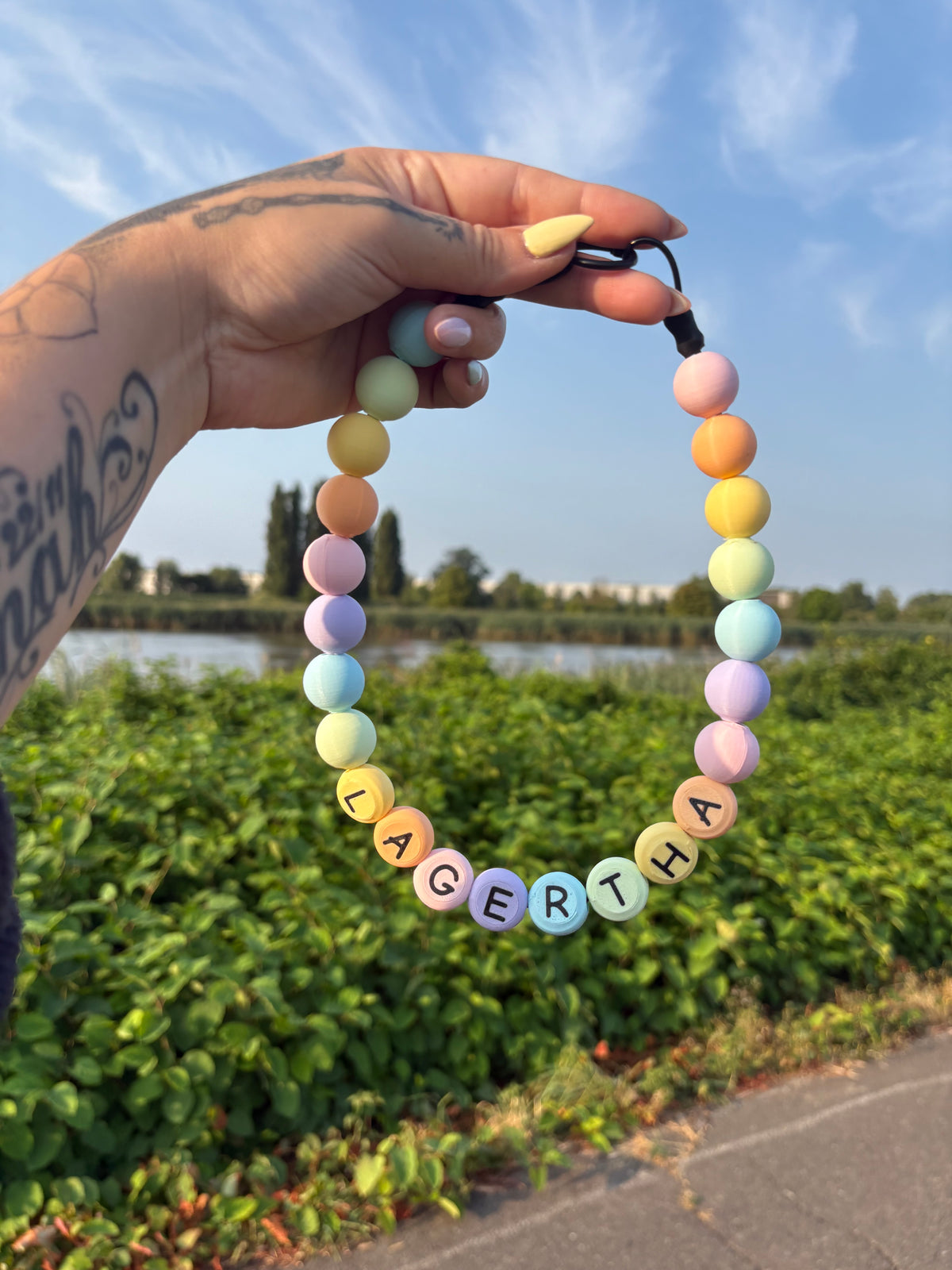 🐾 PawPearl Slip-On Parelketting - Pastel Collection